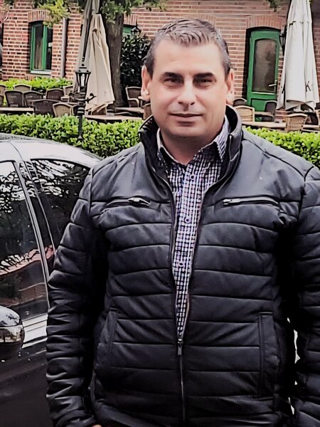 Barbat 45 ani, imi caut jumatatea!