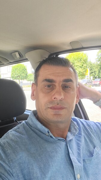 Barbat 45 ani, imi caut jumatatea!