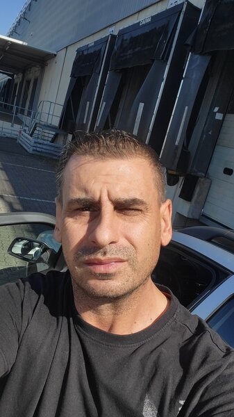 Barbat 45 ani, imi caut jumatatea!